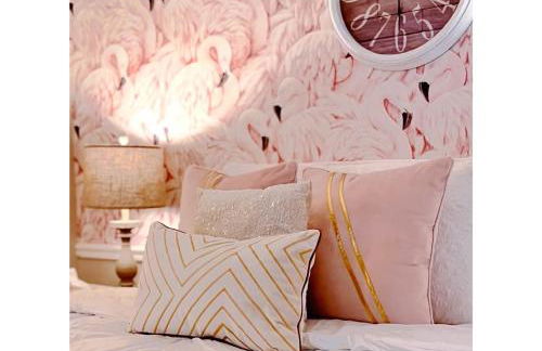 Luxury Villa- 3 mins to Mohegan- Fully Stocked with Fireplace- Jacuzzi, Saltwater Pools, Sauna - Foto 4