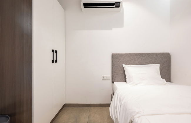 Urban Village Condo by Soben Homes - Foto 12