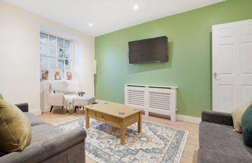 NEW! 3BR in Salvin Cottage - Foto 36