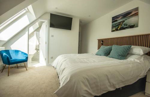 Marston Penthouse - Photo 27