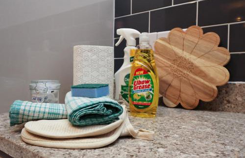 Beautiful Apartment Located on Ledbury High Street- Sleeps up to 8! Dog Friendly - Foto 13