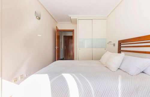 Playa, SPA, río y monte con Terraza y Parking - Foto 10