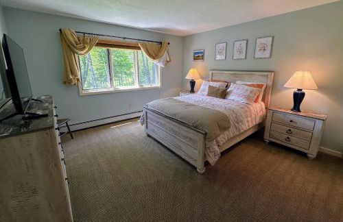 F8 Luxurious Mt Washington Hotel golf course home Wifi cable air conditioning - Foto 34