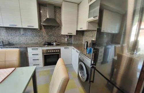 Apartamento en Aldán , Playa a 2 min , Vistas a la montaña - Foto 10