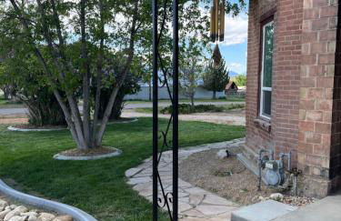 The Jailer's Cottage * Entire Home * Sleeps 12 - Foto 36