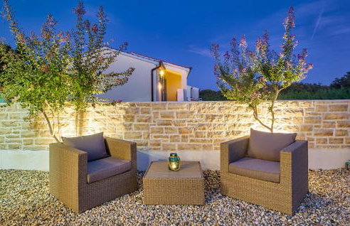 Awesome Home In Naselje Muzini - Foto 17