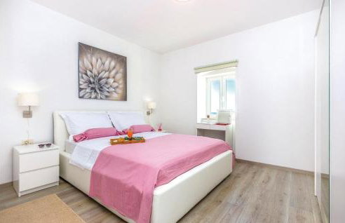 Gorgeous Home In Praputnjak - Foto 4