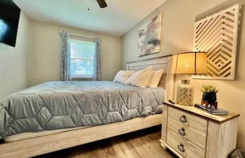 Remodeled 2 BDRM Ranch Attached Home Liberty, TWP - Foto 8