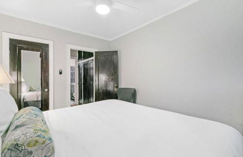 1BR Modern Lakeview Apt close to Dining - Oakdale 2S - Foto 12