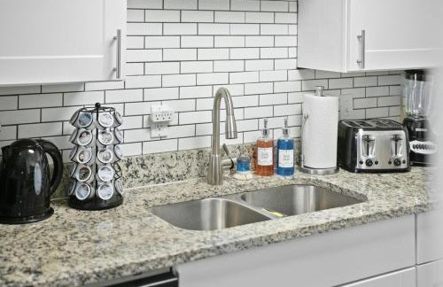 Spacious and Stylish Apartment right by ATT Stadium! - Foto 17