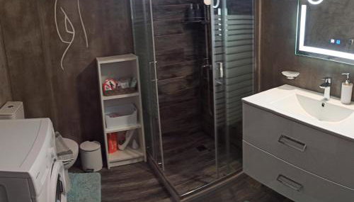 Roumvini's Apartment - Foto 5, Shower