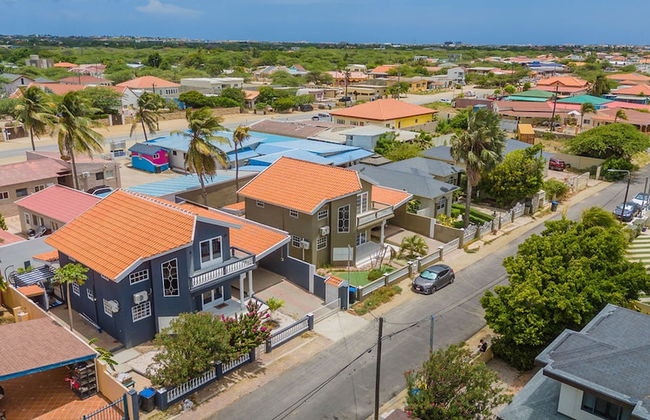 Renovated 4br2ba w Private Pool in Prime Location - Foto 42