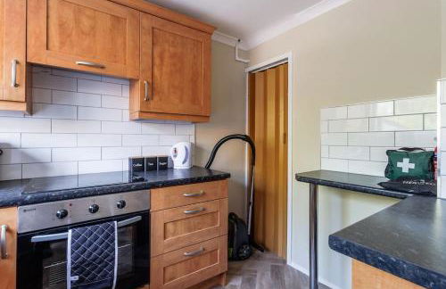 2 Bedroom House in Seaham - Driveway Parking - Photo 37