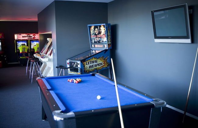 Mantra Circle on Cavill - Photo 78