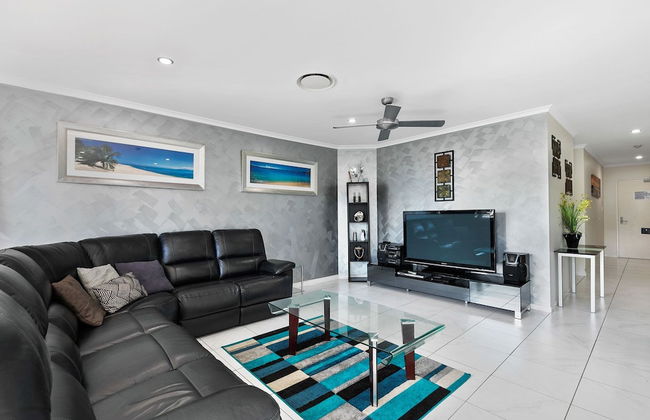 White Crest Apartments - Foto 44