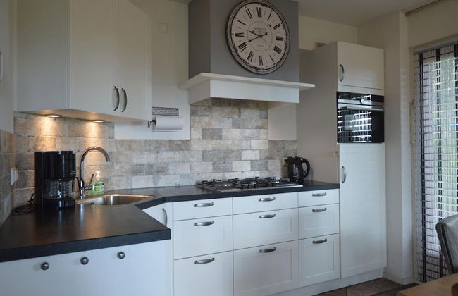 Fine Vacation Home Near Lemelerberg - Photo 10