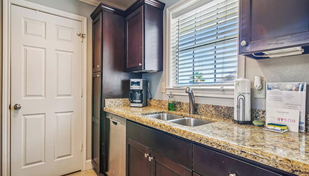 Beautiful Dawn by Ryson Vacation Rentals - Foto 5, Ausstattung der Unterkunft