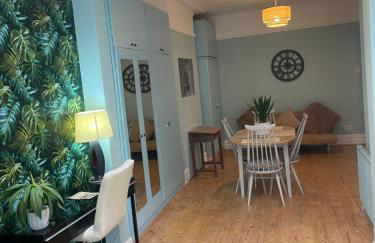 Right by Leigh Broadway Private Garden large ground fl apt - Foto 28