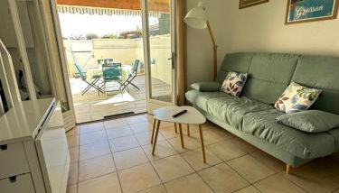 La Discrète toute équipée avec piscine - Foto 3