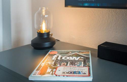 SCHWARZLINS LoftRaum - Stilvolles Apartment mit Smart TV, NETFLIX, Disney Plus, schnellem WLAN, Parken, Nespresso - Foto 19