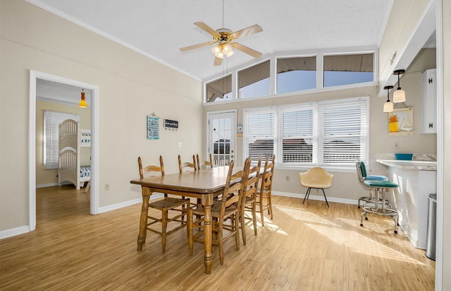 Garden City Beach House Escape! - Foto 39