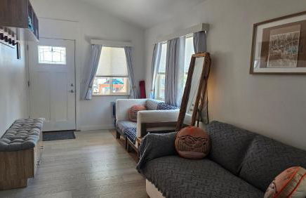 Modern Charming Steps From Downtown Family Friendly Gated Private Driveway Parking Conventions,Petco Park,Rady Shell, Gaslamp, Beaches, Zoo,Balboa Park - Foto 20