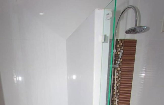 Tharnrarin Villa Suphan Buri - Photo 52