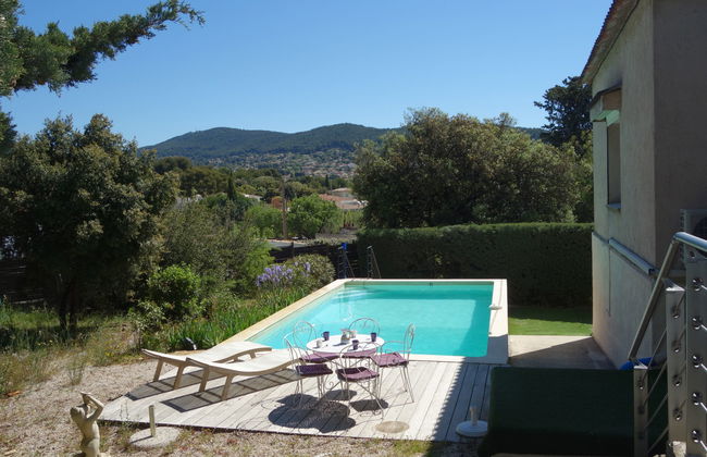 4 bedroom House in Ceyreste with private pool and garden - Photo 30