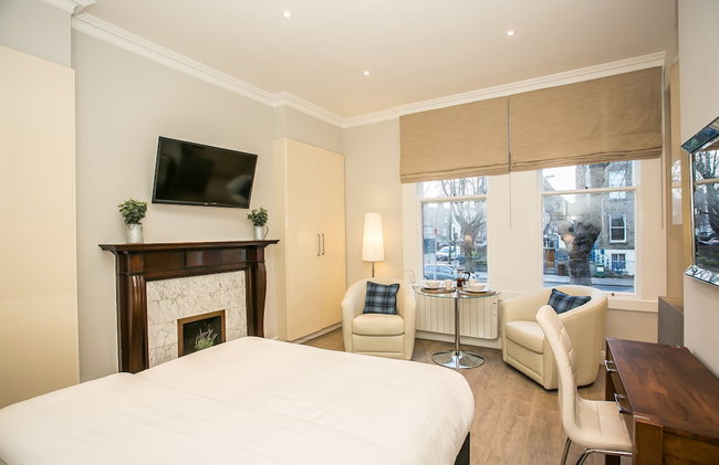 Grand Canal District Apartments - Photo 2