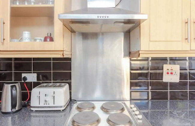 Lovely 4 Bed House w Garden, 1 Stop to Waterloo - Foto 26