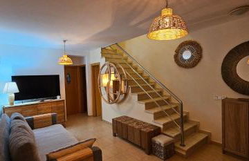 Ocean House - Photo 25