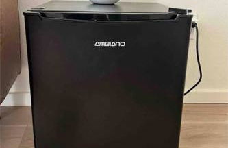 Serene Modern Home Backdoor with great WiFi, games, movies, patio seating and bbq Easy Access to North Joshua Tree National Park in 10 minutes - Foto 49