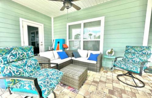 2 Fins Up, Beach Home, Private Pool , Golf Cart, 6 beds - Foto 25