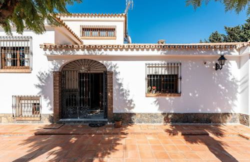 Pleasant Villa in Churriana with pool - Photo 7