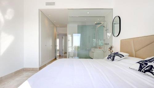 Luxury Family, Beach & Golf Penthouse with Amazing Seaview - Foto 4, wardrobe