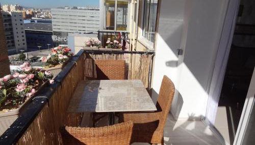 Infostays María Zambrano - Foto 5, Shopping Area