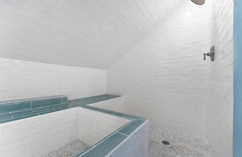 Beach house with game room just minutes from beach - Foto 37