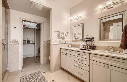 Luxury Loft With Skyline Viwes In RiNo - Foto 11