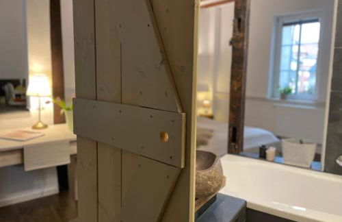 2 kleine Altstadt-Ferienwohnungen mit Garten & Herz - Foto 6