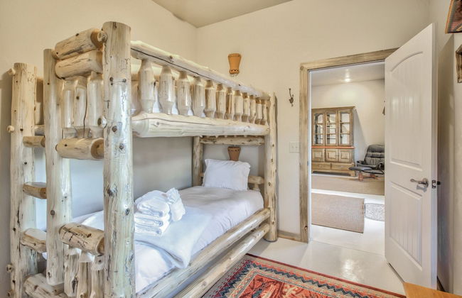 Mountain Getaway Cabinhot Tub & Pool Table4bd - Foto 6