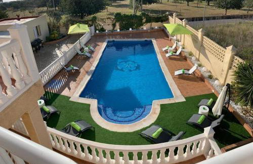 Villa next to playa Bossa - Foto 2