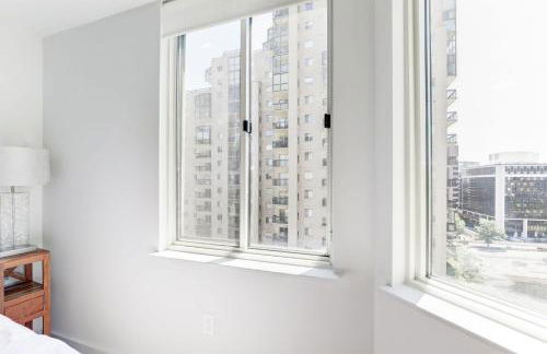 Capitol Convenience 2BR Luxury Minutes from DC - Foto 31