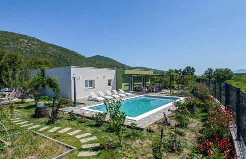 Awesome Home In Zagvozd - Photo 1