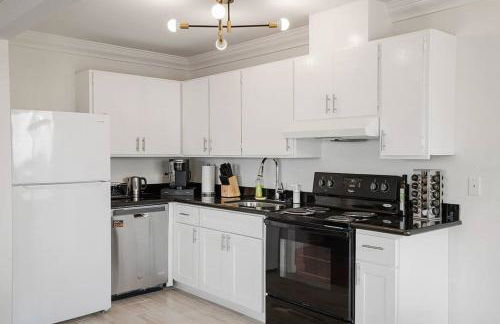 Charming 2Beds with Mountain & Ocean Views - Foto 13