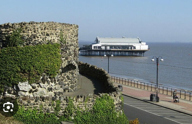 Beachside Retreat - Pets Ok - Free Parking - Photo 21