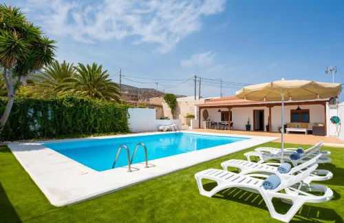 Private house with pool & garden - Foto 1