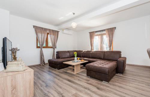 Villa Grandeza - Photo 20