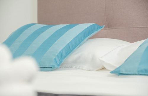 Modern, Stylish Apartment with balcony - Photo 28