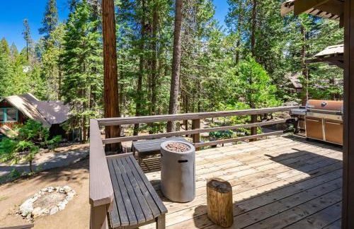 The Cedar House Prime Spot Kayaks & Cool AC - Photo 42