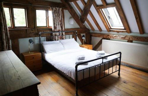 Beautiful farmhouse near Abergavenny - Sleeps 6-26 - Foto 15